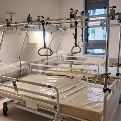 nowe skrzydło Szpitala Bielańskiego