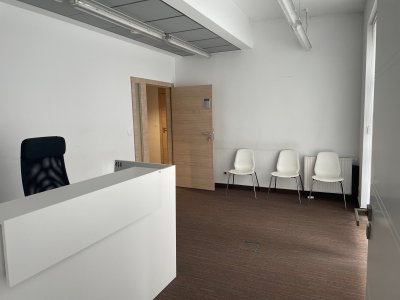 Wybrzeże Gdyńskie 27