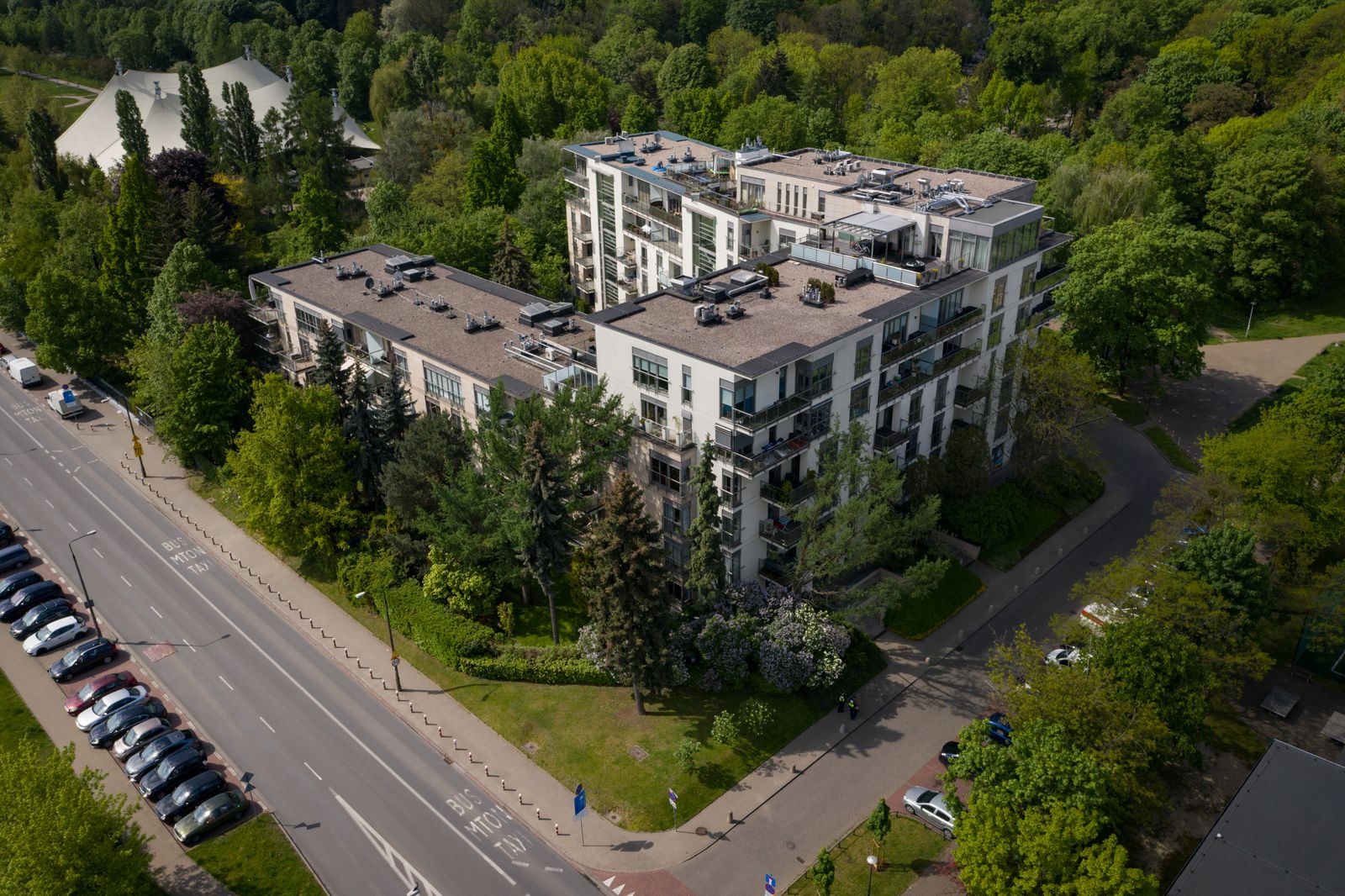 Lokal usługowy - 83,35 m^2, ul. Elekcyjna 19